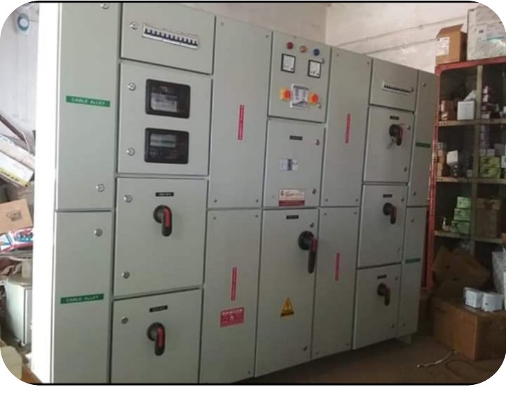 Industrial electrical switchgear panels